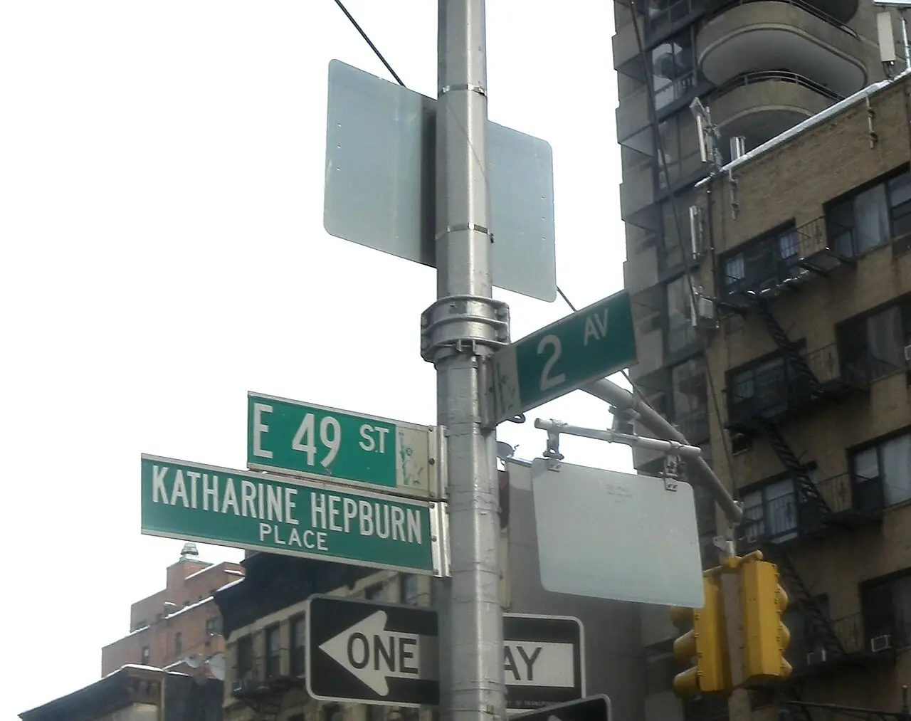 The street outside Chateau 49