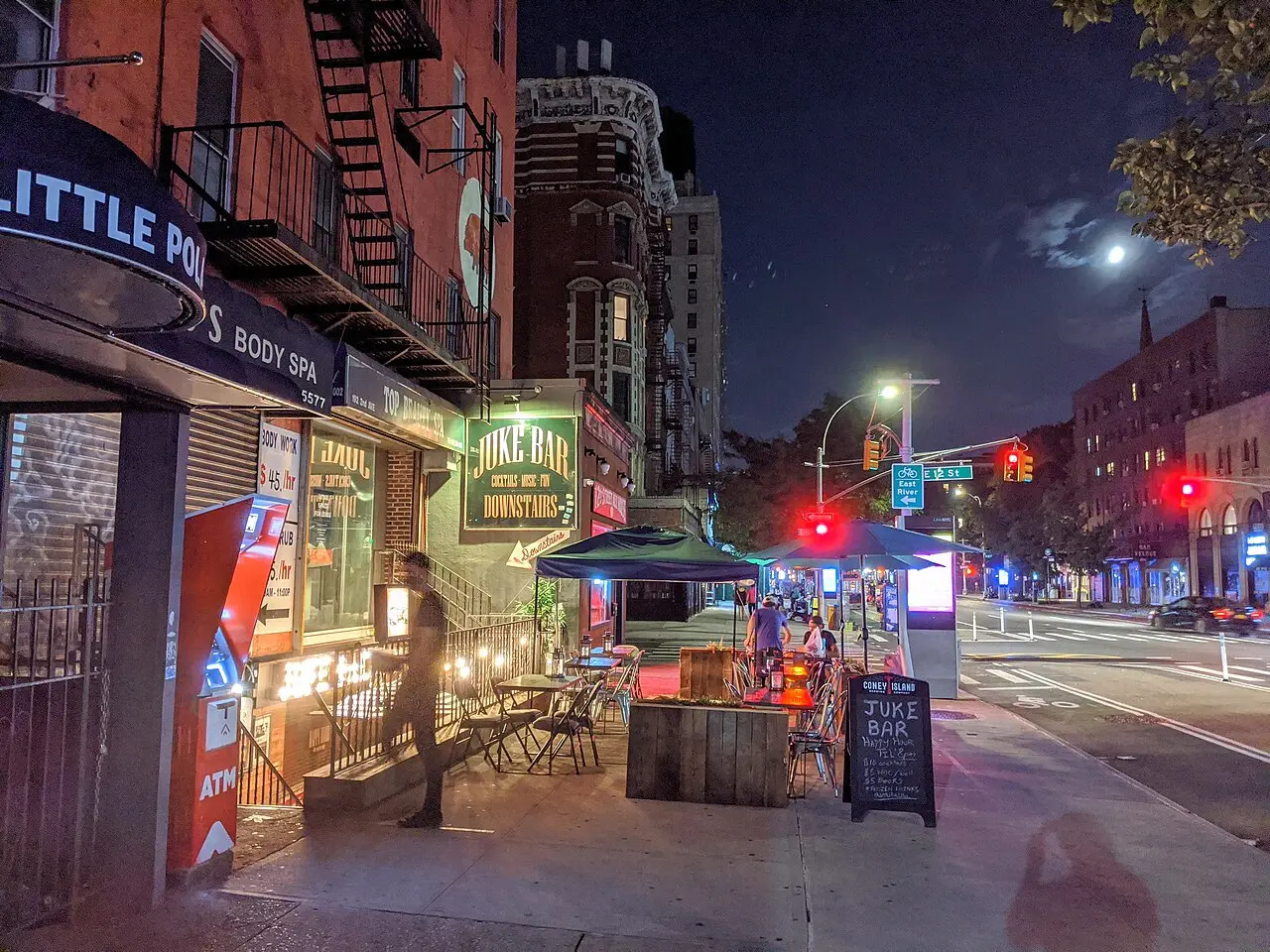 Juke Bar (50165196648)
