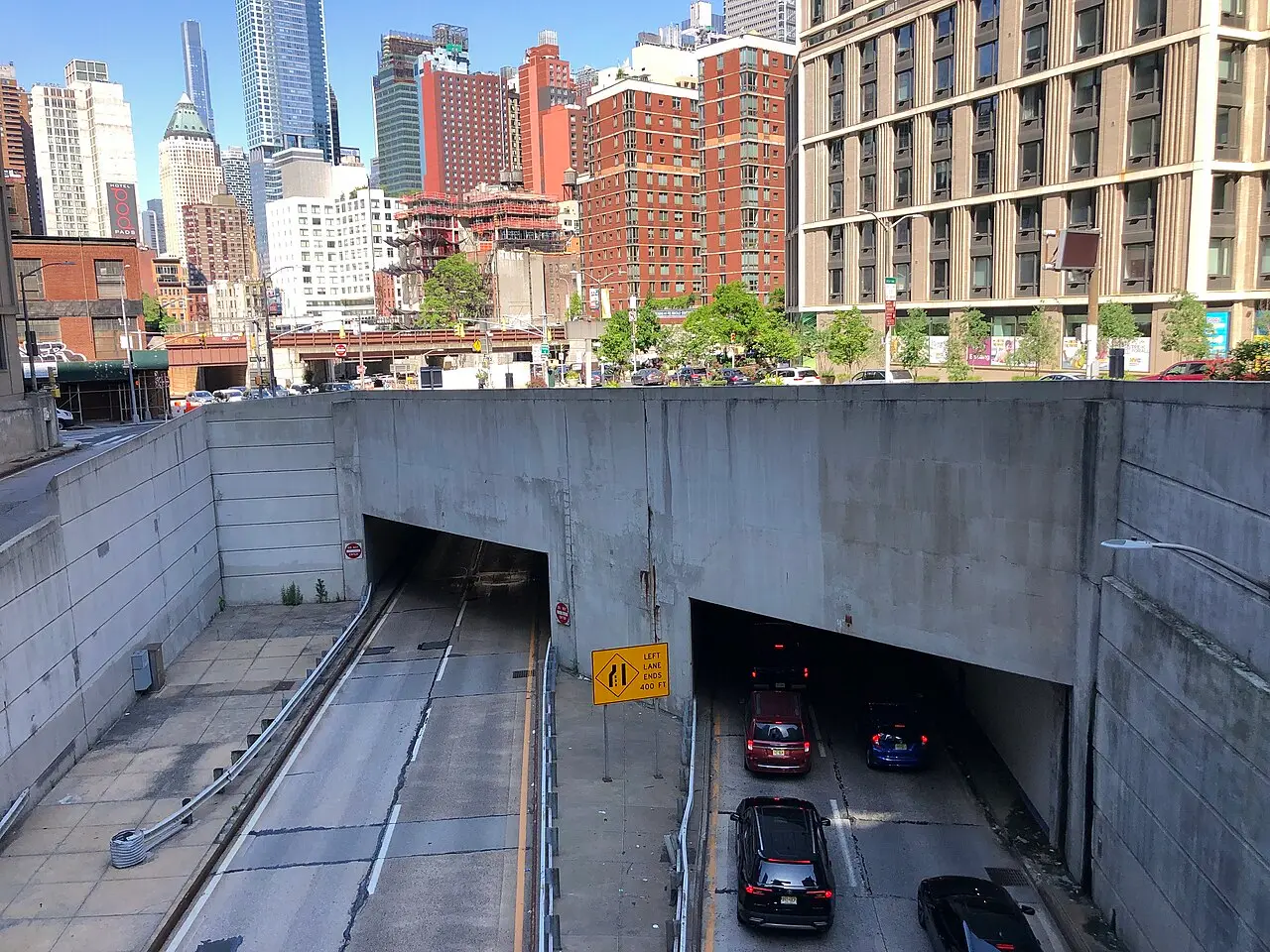 The street outside Kyma Hudson Yards in Hell's Kitchen