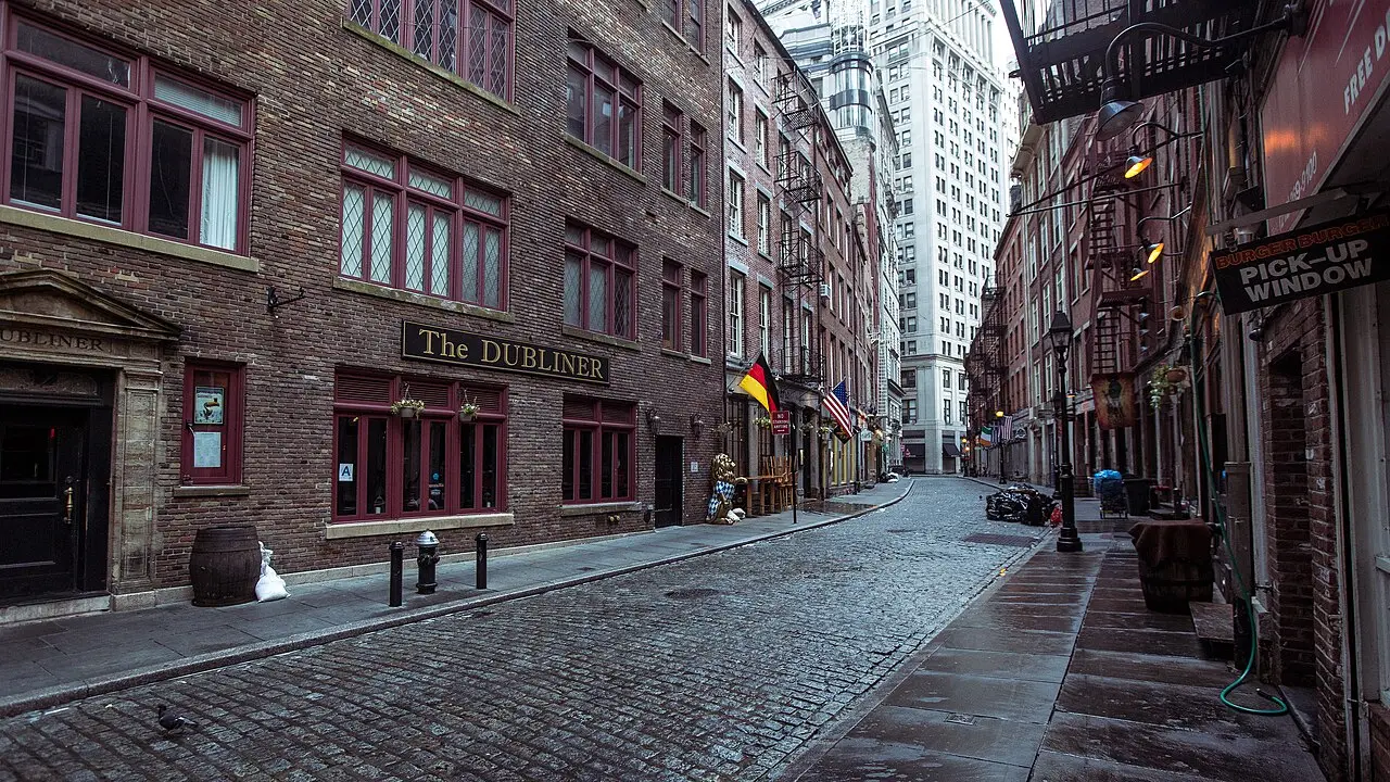 The street outside Mad Dog and Beans