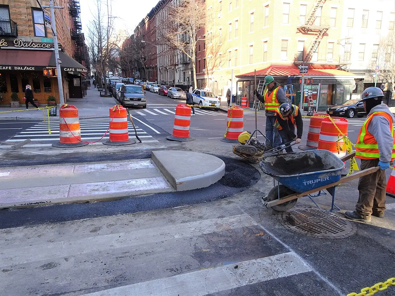 The street outside Meller's Sports Hub & Grill in Upper East Side