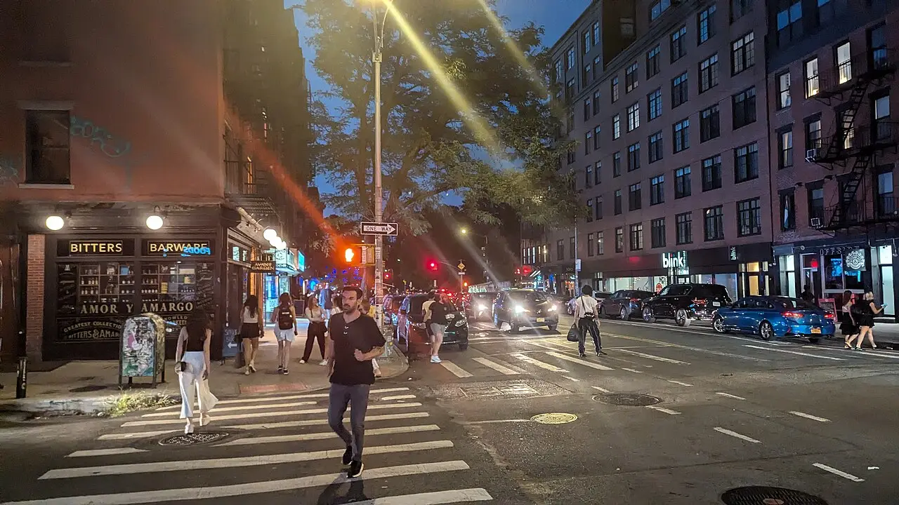 The street outside DROM