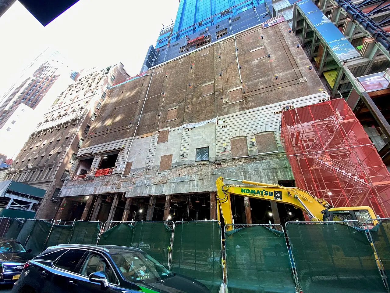 The street outside Paradise Club / The Edition Times Square
